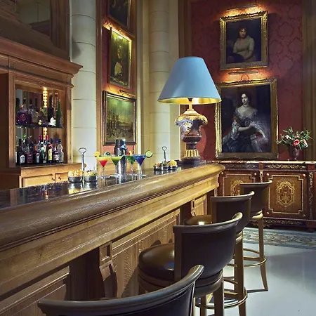 Lotti 4* Paris