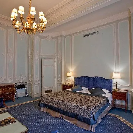 Lotti Hotel 4*