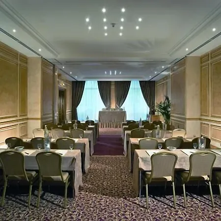 Lotti Hotel