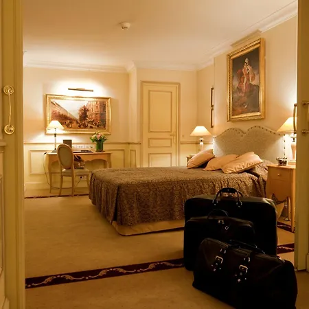 Lotti 4* Paris