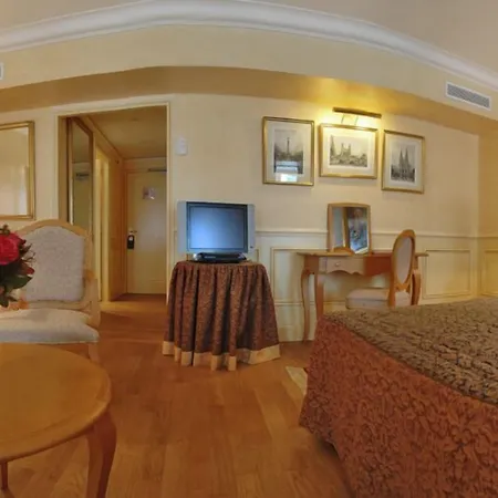 Lotti Hotel Parijs