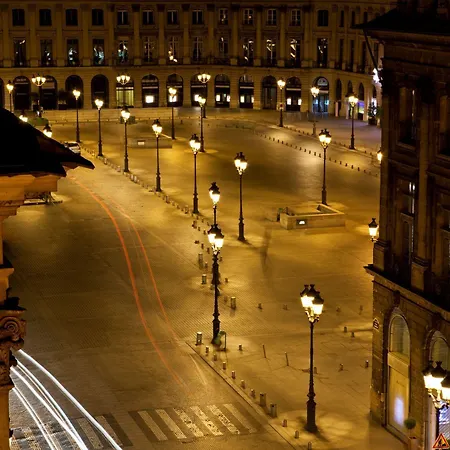 Lotti Hotel