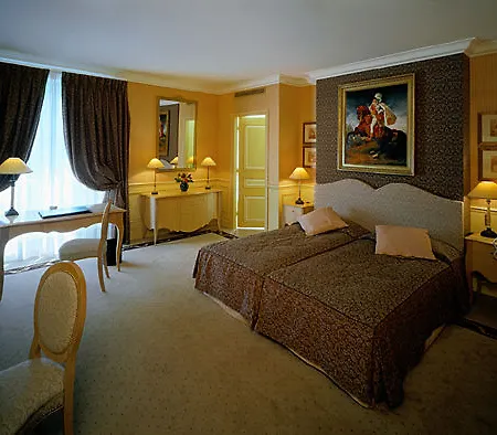 Lotti 4* Paris